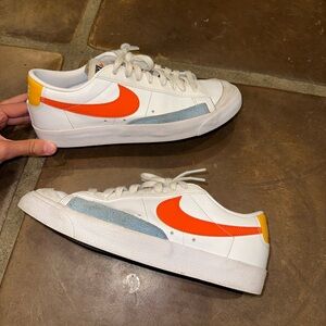 RARE Women’s Nike Blazer Low ‘77